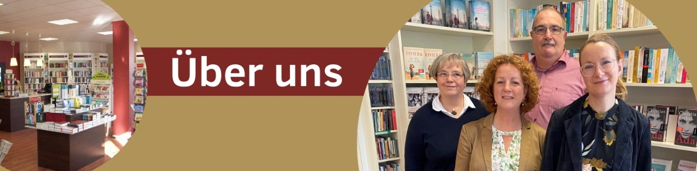 Foto aus der Buchhandlung mit Regalen, Foto des Buchhändlerteams, das sind drei Frauen und ein Mann